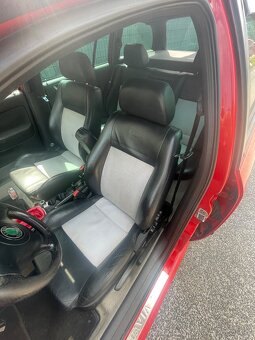 Škoda Octavia Combi RS 1.8T - 5