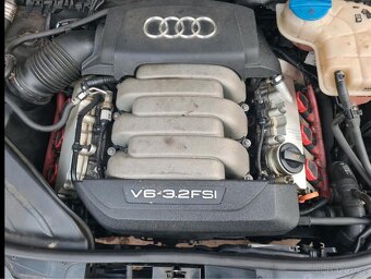 AUDI A4 3.2 V6 FSI 250 koní - 5