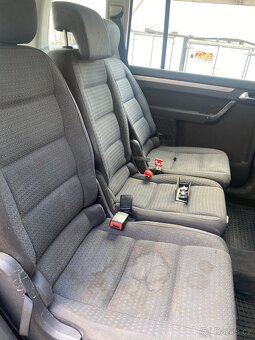 Volkswagen Touran - 5