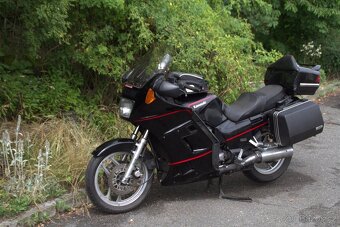 Kawasaki GTR 1000 – rok výroby 1994 - 5
