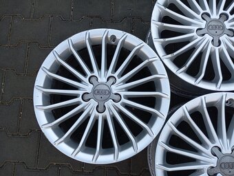 Originální alu kola Audi 5x112 r17 - 5