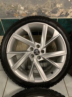 Alu kola Škoda SCALA R18 5X100 ZÁNOVNÍ ZIMNÍ PNEU 205/45 R18 - 5