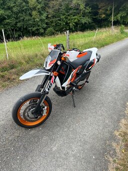 Ktm smc 690 - 5