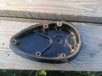 Vrch spínacej skrinky na Jawa, CZ, 150/ 352, 125/ 351 - 5