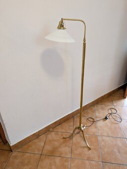 stará podlahová mosazná lampa, zelené nebo bílé stínidlo - 5