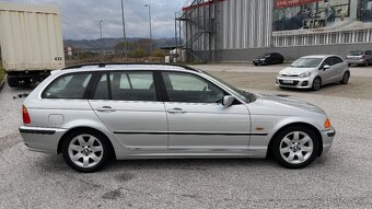 BMW 3 E46 6-valec benzín M52 manuál - 5