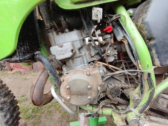 Kawasaki kmx 125 - 5