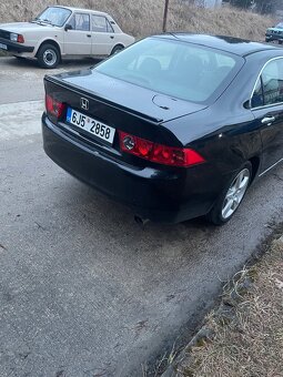 Honda Accord 7g.r.2003-2.0i-104kw. - 5