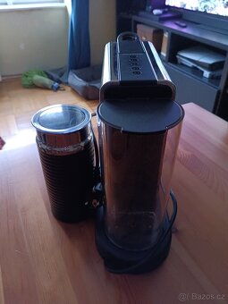 kávovar na kapsle Nespresso de longi - 5