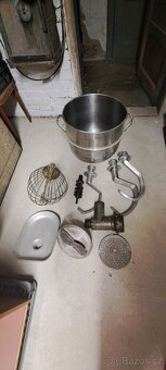 Kuchyňský robot - 5