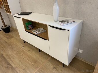 Komoda, příborník, regál, knihovna - 5