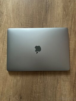 MacBook Pro - 5