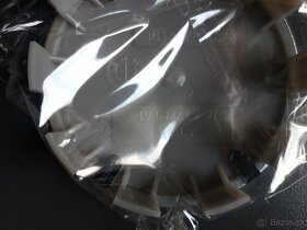 BMW znaky /kryty kol - různé barvy - 5