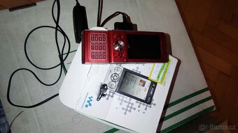 Sony Ericsson W910i - 5