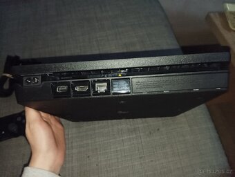 Playstation 4 Slim 500GB - 5