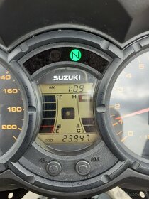 Prodám Suzuki DL650 V-Strom - 5
