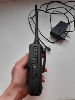 Radiostanice YAESU - 5
