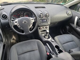 Nissan qashqai 2.0i 104kw 4x4 - 5
