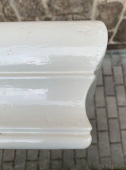 PRODÁM STAROU DŘEVĚNOU GARNÝŽ - 5