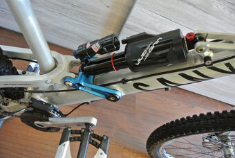 Downhill Canyon Torque 8.0 DROPZONE - 5