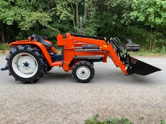 Kubota B1600DT - 5