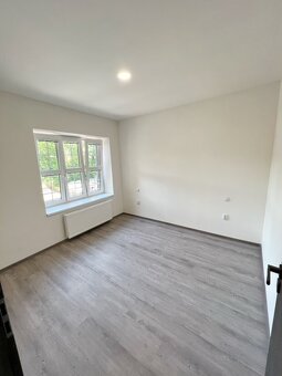 Pronájem bytu 4+KK bez provize RK - 5