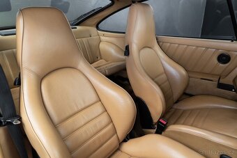 Porsche 911 930 Turbo - 5
