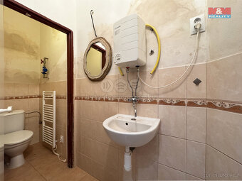 Pronájem obchod a služby, 70 m², Karlovy Vary, ul. Moskevská - 5