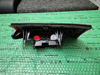 levé vnitřní světlo Seat Toledo CL , GL 1L0945107D - 5