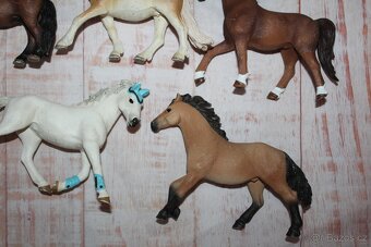 Figurky koní Schleich II - 5