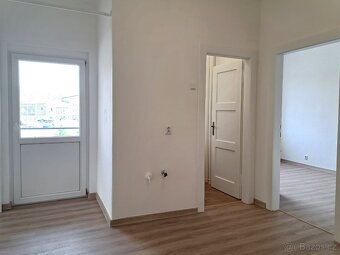 Prodej bytu 2kk 50 m2 s lodžií Teplice - 5