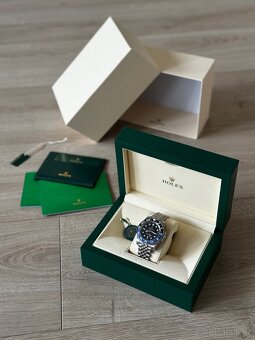 Rolex GMT-Master II 126710BLNR “Batgirl” - 5