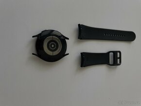 SAMSUNG Galaxy Watch4 - 5
