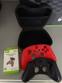 Xbox series X + Xbox hry + příslušenství - 5