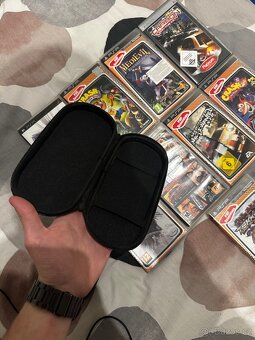 PSP 3004 + Příslušenství - 5