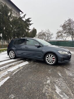 Volkswagen Golf 2.0 GTD - 5