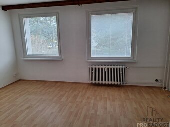 Pronájem bytu 2+1/L, Březiny - 5