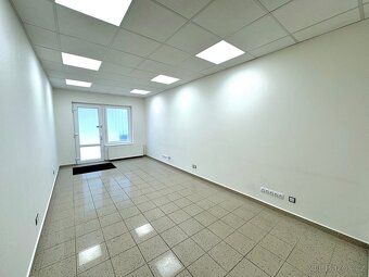 100m2 Komerční prostor, obchod, kancelář, byt, ordinace - 5