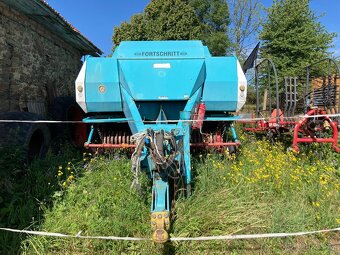 Lis na hranaté balíky Fortschritt K 550 - 5