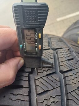Pneu Michelin Agilis 225/75R16C - 5