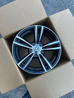 5x1120 17 .. 5X120 R17 alu kola na BMW - 5