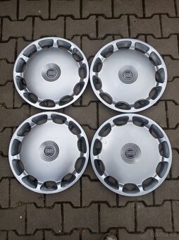 Originální poklice Volvo 16' - 5