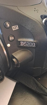 Fotoaparát NIKON D 5200 s objektivem 18 - 105 mm - 5