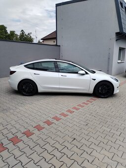 Tesla model 3 Long Range Refresh model Tazne zariadenie - 5