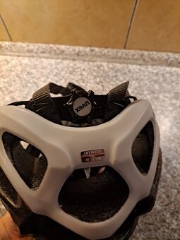Cyklistická přilba Uvex - 5