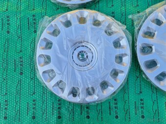 16" kryty kol (poklice) Škoda Octavia  sada 4kusů CDB600001 - 5