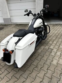 Harley-Davidson Road King Special 4400km TOP stav - 5