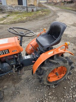 JAPONSKÝ MALOTRAKTOR KUBOTA B5000 4X4 - 5