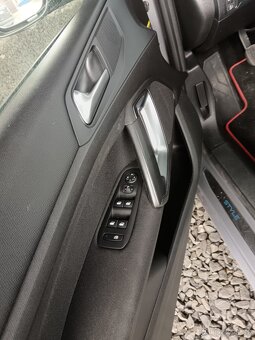 Peugeot 308 SW 1,5HDi 5/2019 - 5