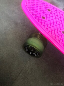 Růžový penny board Maui - 5